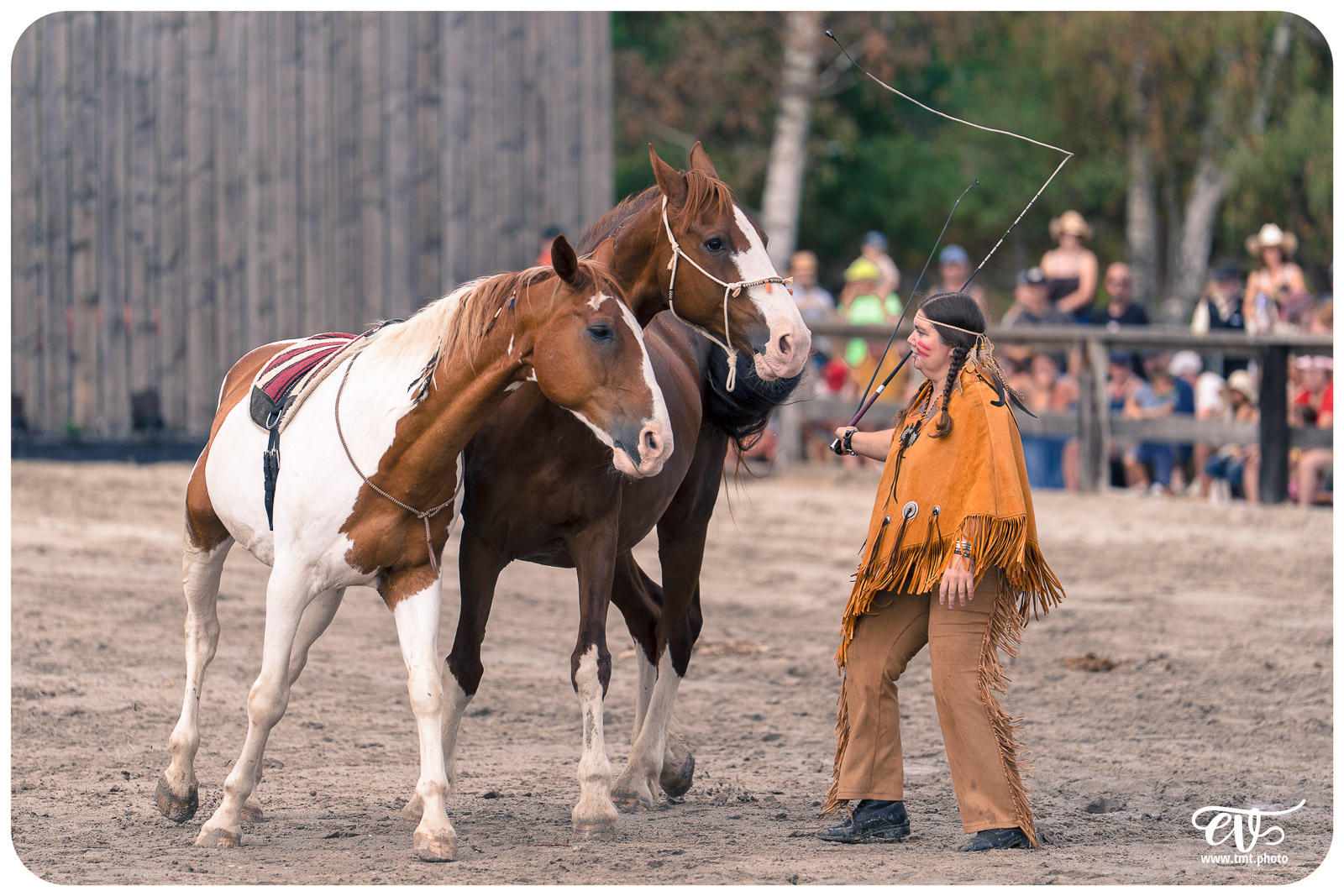 FESTIVAL POW WOW